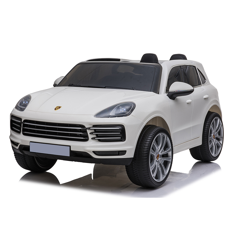 Porsche SUV — dečiji auto na akumulator